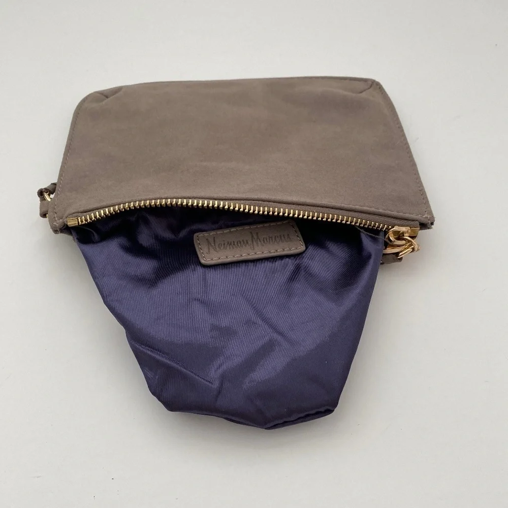 NWOT Neiman Marcus Wristlet Clutch Purse